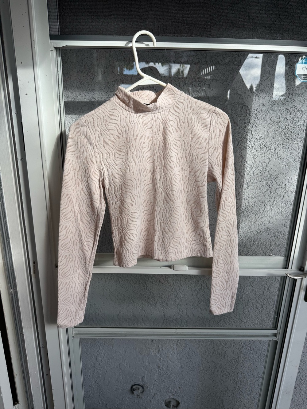 Aritzia Babaton Mockneck Sheet Fitted Top